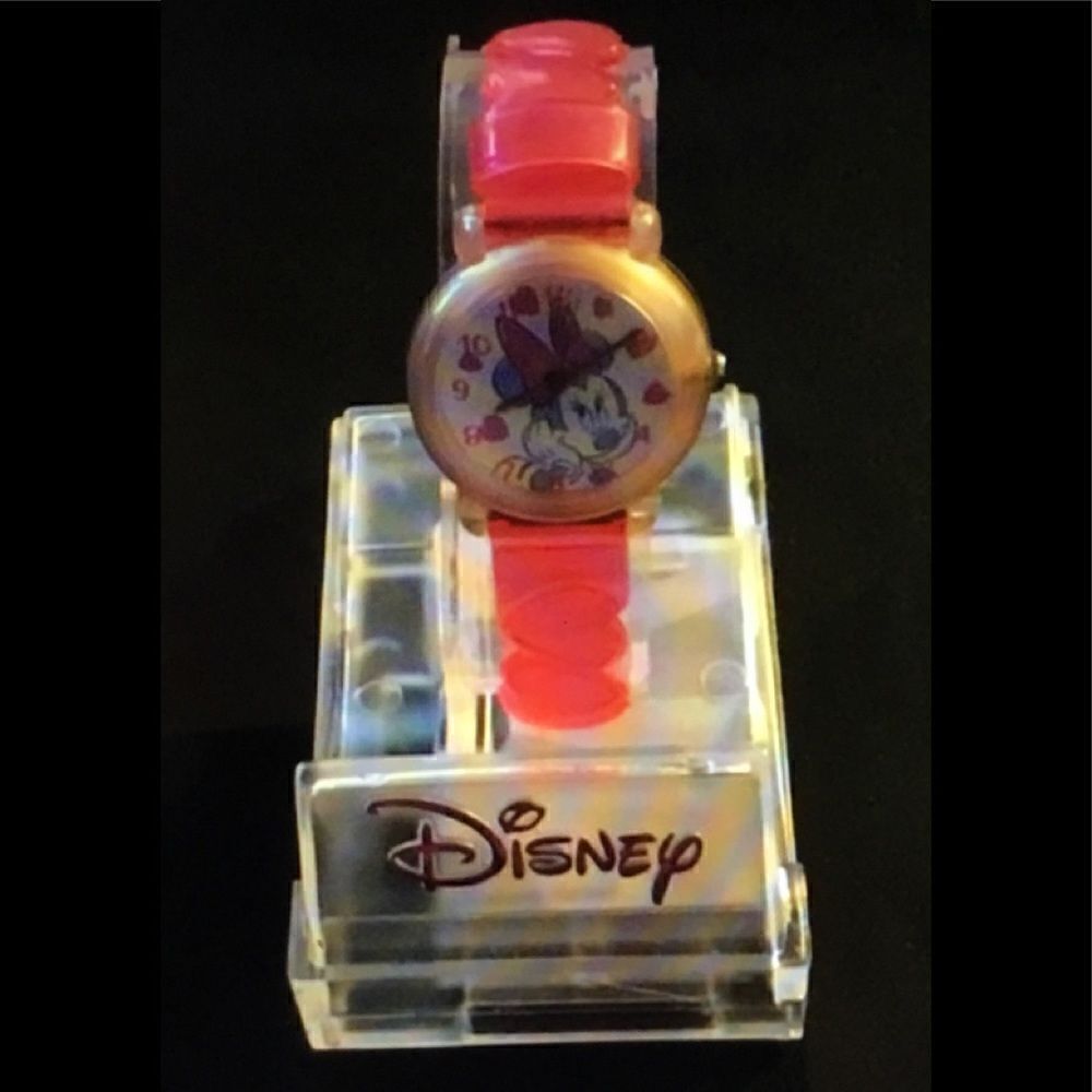 Vintage Seiko SII Disney Girls’ Minnie Mouse Red Hearts Watch~Retired Design
